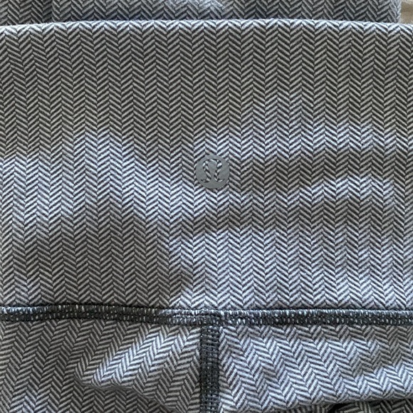Lululemon leggings - Picture 3 of 3